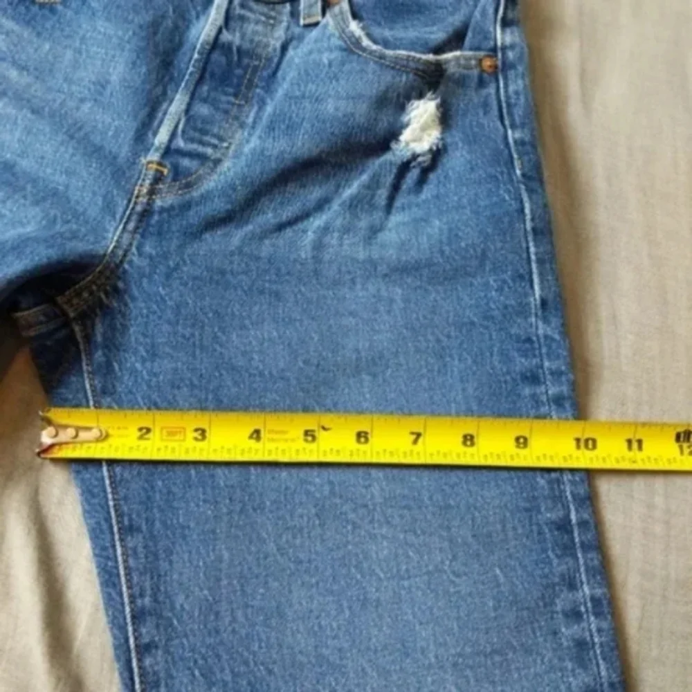 Levi's 501 Crop High Rise Jeans Charleston - Picture 6 of 8